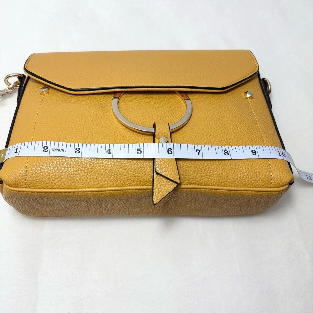 Mellow World‎ Vegan leather Elegant Yellow/ Mustard Crossbody Bag NEW